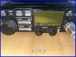 1 USED ICOM IC-28H VHF-FM AMATEUR RADIO TRANSCEIVER WithHM-12 MIC AND BRACKET