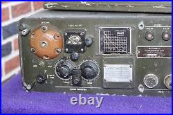 Collins Radio Receiver Transmitter Radio RT-671/PRC-47 Vintage