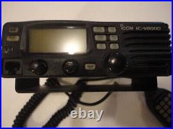 ESTATE ICOM IC-V8000 Ham Radio with manual