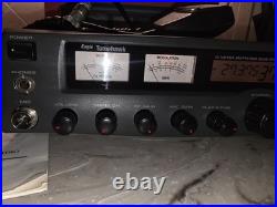 Eagle Tomahawk 10/11 Meter Radio