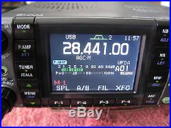 IC-7000 HF/VHF/UHF Transceiver Excellent shape in box- Later model