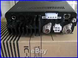 IC-7000 HF/VHF/UHF Transceiver Excellent shape in box- Later model