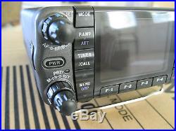 IC-7000 HF/VHF/UHF Transceiver in MINT condition in the box