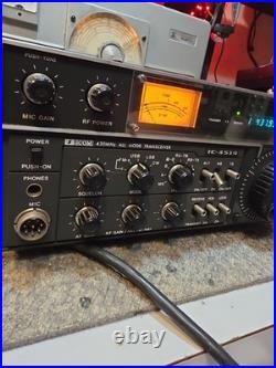 Icom IC-451A, a 430 MHz UHF all-mode amateur transceiver No Mic