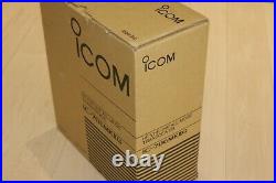 Icom IC-706MKIIG HF/VHF/UHF All Mode Transceiver Late SN withBox, Manual, Mic