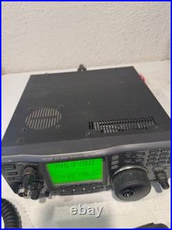 Icom IC-910 UHF VHF ALL MODE AM FM FMN SSB CW SATELLITE With Microphone