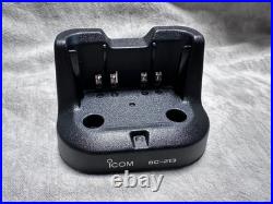 Icom IC-T10 VHF/UHF FM Transceiver Icom IC-T10 VHF/UHF FM Transceiver