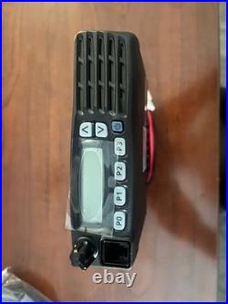 Icom hf ham radio transceiver (Sold as a Lot of 2) Icom hf ham radio transceiver (Sold as a Lot of 2)