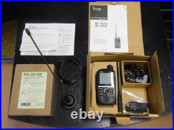 Icom id-52a VHS/UHS Transceiver with D-star Icom id-52a VHS/UHS Transceiver with D-star