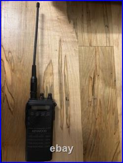 Kenwood TH-22AT FM 2-Meter VHF Ham Amateur Radio HT Transceiver Working withExtras Kenwood TH-22AT FM 2-Meter VHF Ham Amateur Radio HT Transceiver Working withExtras