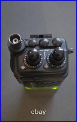 Kenwood TH-78A Handheld Radio 144/430 MHz LI-ION Battery Included