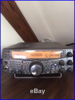 Kenwood TS-2000 HF/VHF/UHF Tranceiver with DRU -3A digital voice recorder