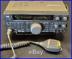 Kenwood TS-450S HF Transceiver with Built-in Antenna Tuner and mic