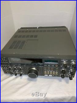 Kenwood TS-940S withAutomatic Antenna Tuner Ham Radio Receiver