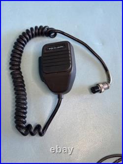 Realistic HTX-10 Mobile Ham Radio Transceiver 10 Meter SSB/CW with Mic + Cords
