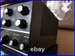 Swan 500 Ham Radio Transceiver. Works well