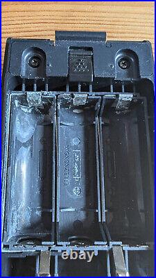 TWO RADIOS Icom Ic-t8a Tri-band Ham Radio Amateur Transceivers withwall charger TWO RADIOS Icom Ic-t8a Tri-band Ham Radio Amateur Transceivers withwall charger