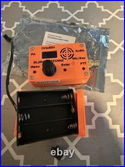 USDX (tr)uSDX 5-band Multimode QRP transceiver with battery pack holder