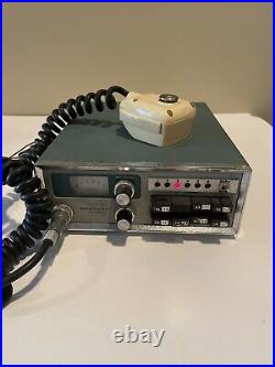 Vintage Heathkit HW-202 Transceiver Radio & Microphone Untested/ DOES POWER ON