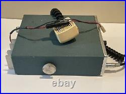 Vintage Heathkit HW-202 Transceiver Radio & Microphone Untested/ DOES POWER ON