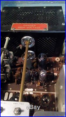 Vintage Heathkit SB-102 HF transceiver for parts or restoration
