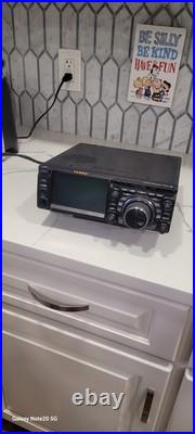 Yaesu FTDX-10 HF/50MHz 100-Channel 100W Ham Radio Transceiver Yaesu FTDX-10 HF/50MHz 100-Channel 100W Ham Radio Transceiver