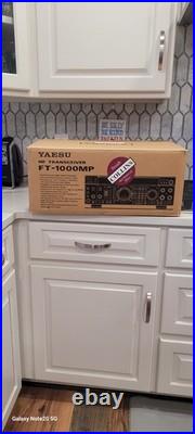 Yaesu FT-1000MP Enhanced Digital Signal Processing Transceiver