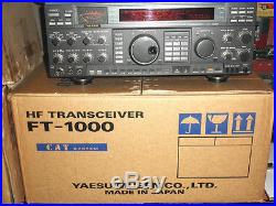 Yaesu FT-1000 200W + SP-5 Speaker, + Heil Pro-Set-5 + Footswitch and Orig manual