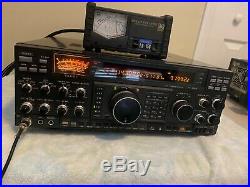 Yaesu FT 1000 D HF 200W in excellent working conditions
