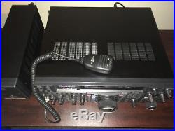 Yaesu FT 2000D Radio Transceiver with Mic and Power supply