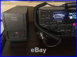 Yaesu FT 2000D Radio Transceiver with Mic and Power supply