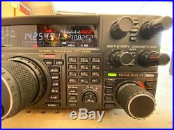 Yaesu FT-2000 HF/50MHz TRANSCEIVER. USED/EXCELLENT CONDITION WITH ORIGINAL BOX