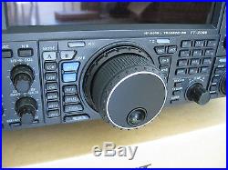 Yaesu FT-2000 HF/6M transceiver 100 watts in MINT condition in box with updates