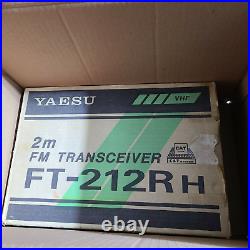 Yaesu FT-212RH 2 Meter Transceiver withYaesu Hand Mic and DVS-1 Voice Memory Unit