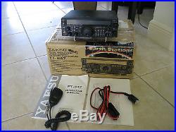 Yaesu FT-847 HF/2M/6M/70cm Transceiver in Excellent shape in the box