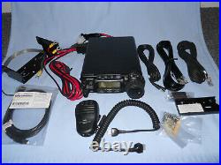 Yaesu FT-857D HF/VHF/UHF Ultra-Compact Transceiver