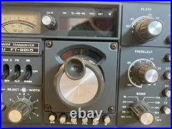 Yaesu FT-901D HF SSB Ham Radio Digital Display RF Speech Transceiver P/R