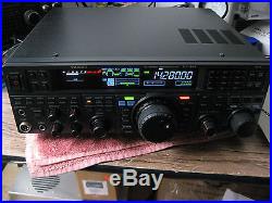 Yaesu FT-950 HF/6M in Beautiful shape in the boxes with latest updates