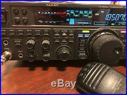 Yaesu FT-950 HF+6 HAM RADIO TRANSCEIVER. Excellent condition. Includes mic+