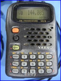 Yaesu VX-5R 50/144/430 MHz Heavy Duty FM Transceiver Triple Band Tested New Bat