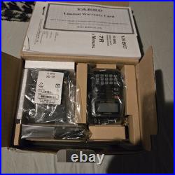 Yaesu VX-6R Tri Band Submersible Radio Transceiver Excellent