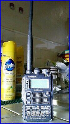 Yaesu VX 8R Radio Transceiver